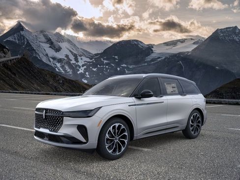 New 2026 Lincoln Nautilus Reserve AWD/4WD image 1