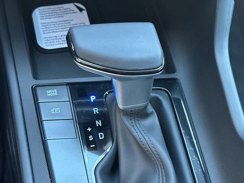 Certified 2026 Hyundai Elantra Sport FWD image 18