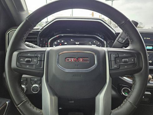 Used 2025 GMC Sierra 2500 SLE w/ SLE Convenience Package image 38