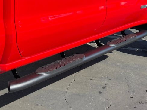 Used 2025 GMC Sierra 1500 Elevation image 8