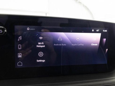 Used 2024 Buick Encore GX Avenir w/ Avenir Convenience Package FWD image 29