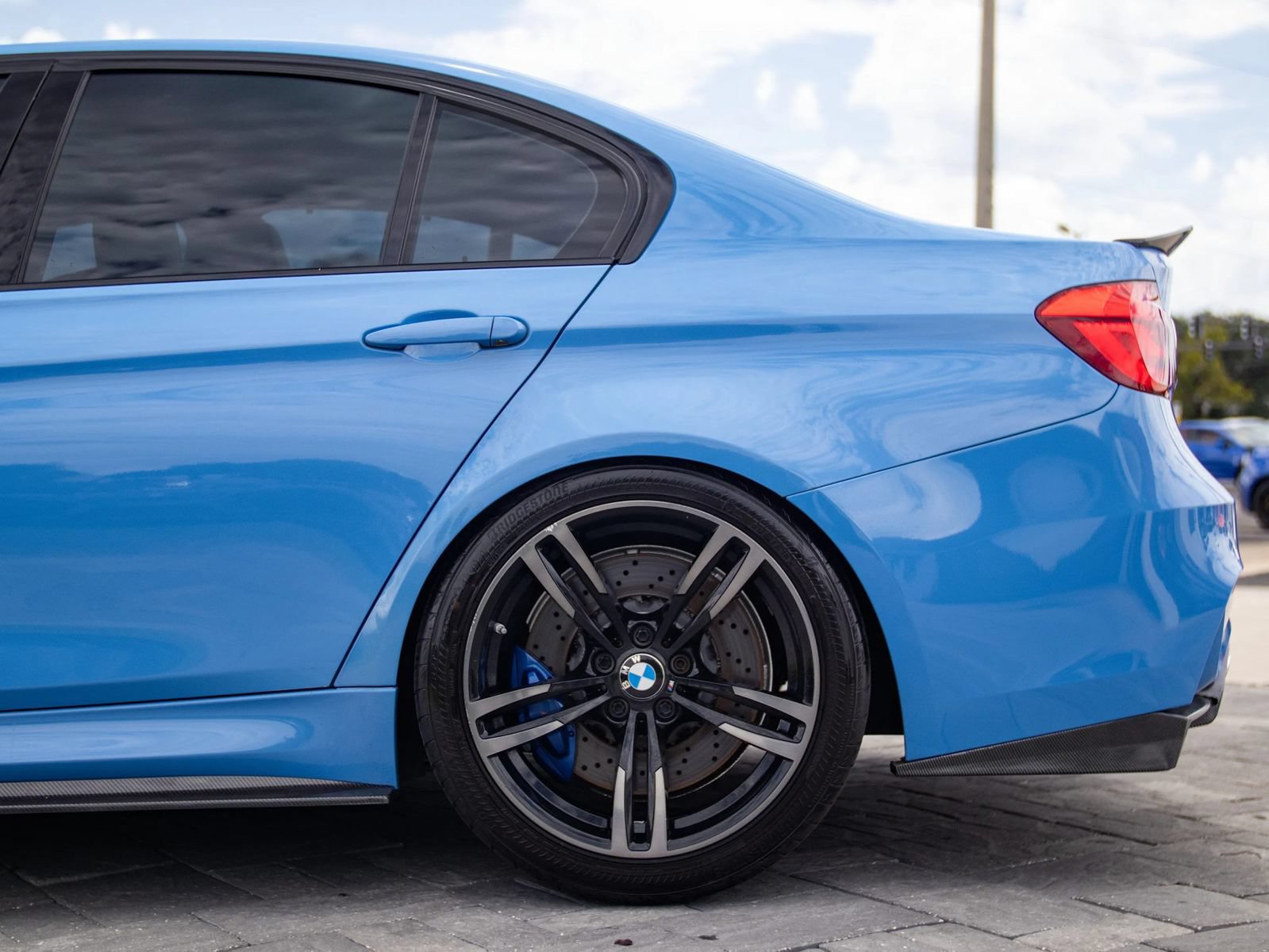 Used 2016 BMW M3 RWD image 11