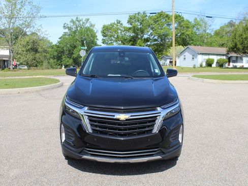 Used 2023 Chevrolet Equinox LT FWD image 9