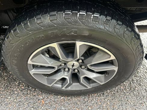 Used 2019 Chevrolet Silverado 1500 RST w/ All-Star Edition AWD/4WD image 9