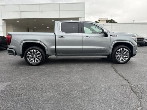 New 2025 GMC Sierra 1500 Denali w/ Technology Package image 2