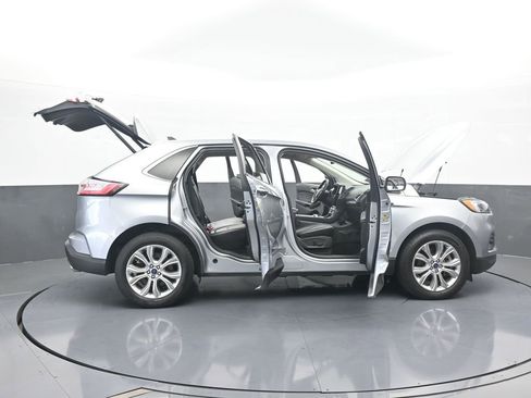 Certified 2022 Ford Edge Titanium w/ Equipment Group 301A image 80
