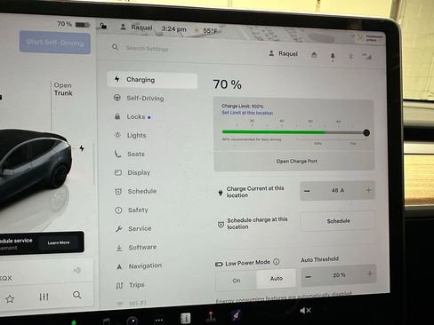 Used 2023 Tesla Model Y Performance AWD/4WD image 31