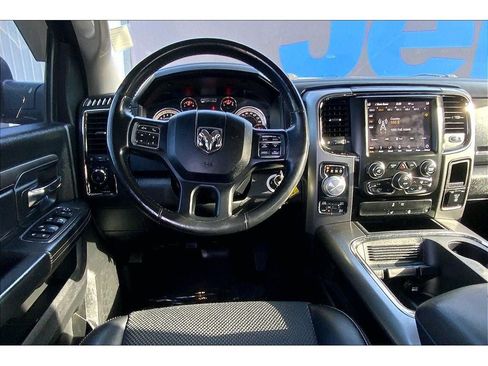 Used 2018 RAM 1500 Sport w/ Sport Premium Group AWD/4WD image 5