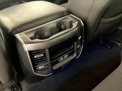 Used 2023 RAM 1500 Big Horn AWD/4WD image 11
