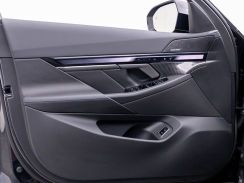 New 2027 BMW 530i xDrive AWD/4WD image 13
