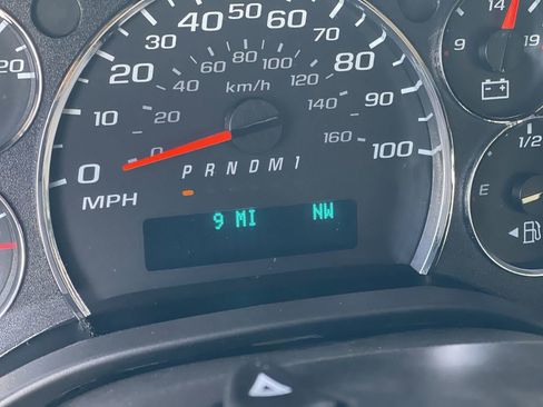 New 2025 GMC Savana 3500 LS RWD image 12