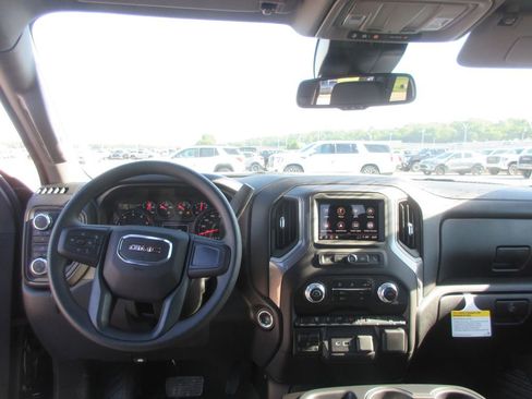 New 2026 GMC Sierra 2500 Pro AWD/4WD image 16
