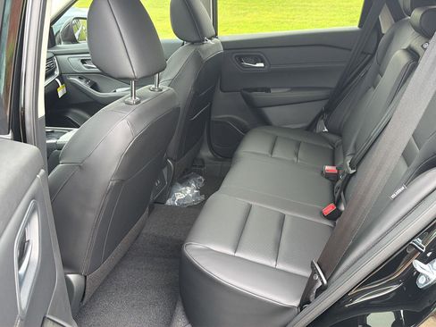 New 2026 Nissan Rogue SV FWD image 11