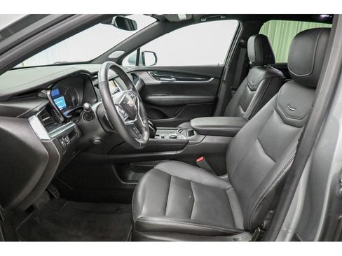 Certified 2023 Cadillac XT5 Premium Luxury image 10