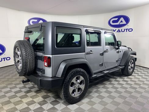 Used 2017 Jeep Wrangler Unlimited Sport w/ Connectivity Group image 3