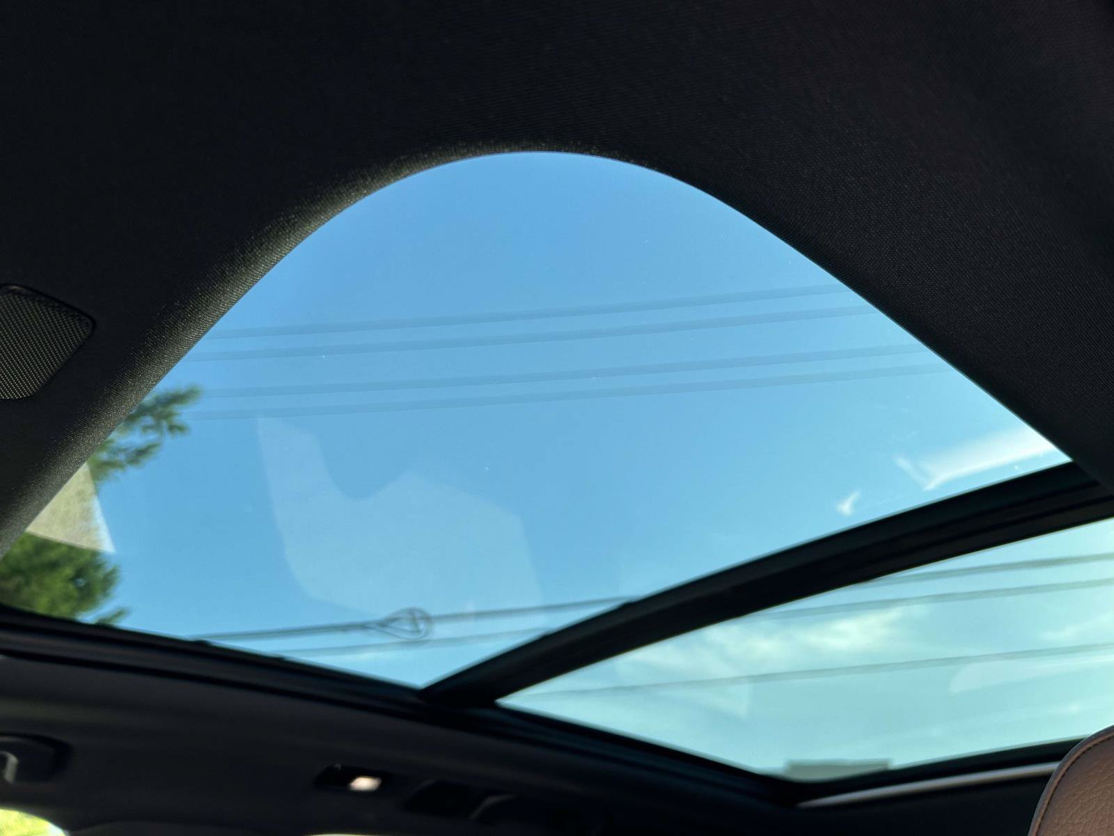 Certified 2024 Volvo XC60 B5 Plus AWD/4WD image 20