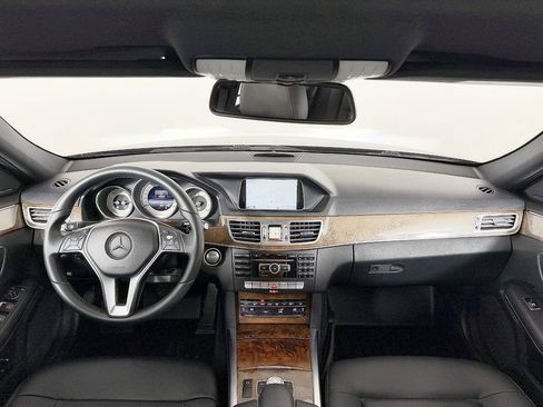 Used 2014 Mercedes-Benz E 350 Sedan image 49