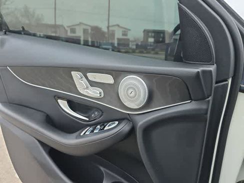 Used 2018 Mercedes-Benz GLC 300 GLC 300 image 33