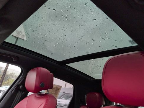 Used 2021 Porsche Cayenne image 7