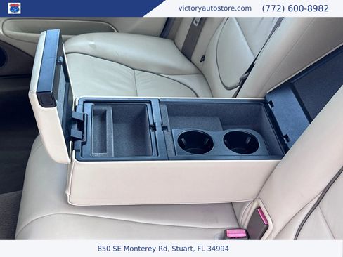 Used 2005 Jaguar XJ8 L image 20