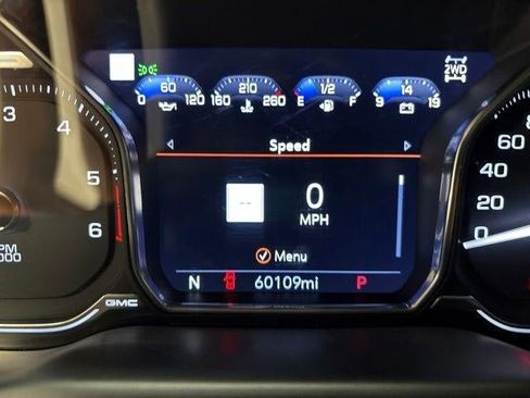 Used 2021 GMC Sierra 1500 AT4 w/ Technology Package AWD/4WD image 18