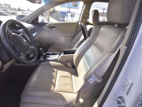 Used 2014 Acura RDX FWD image 2