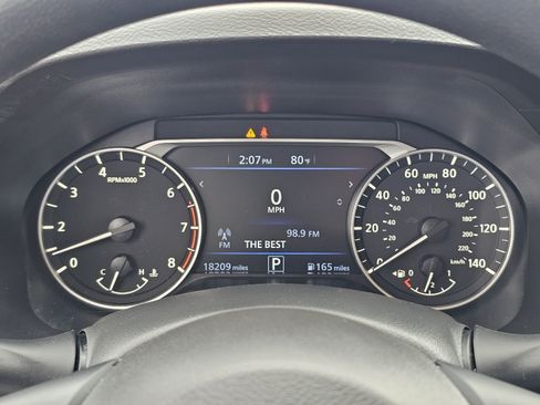 Used 2025 Nissan Altima 2.5 SV FWD image 19