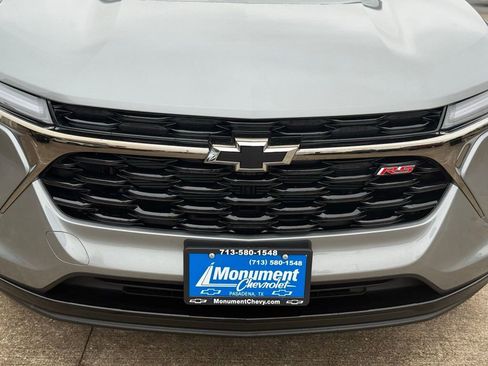 New 2026 Chevrolet Trax RS w/ Sunroof Package image 4