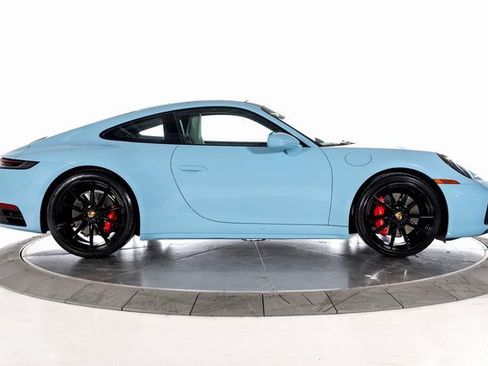 Used 2024 Porsche 911 Carrera 4S image 6