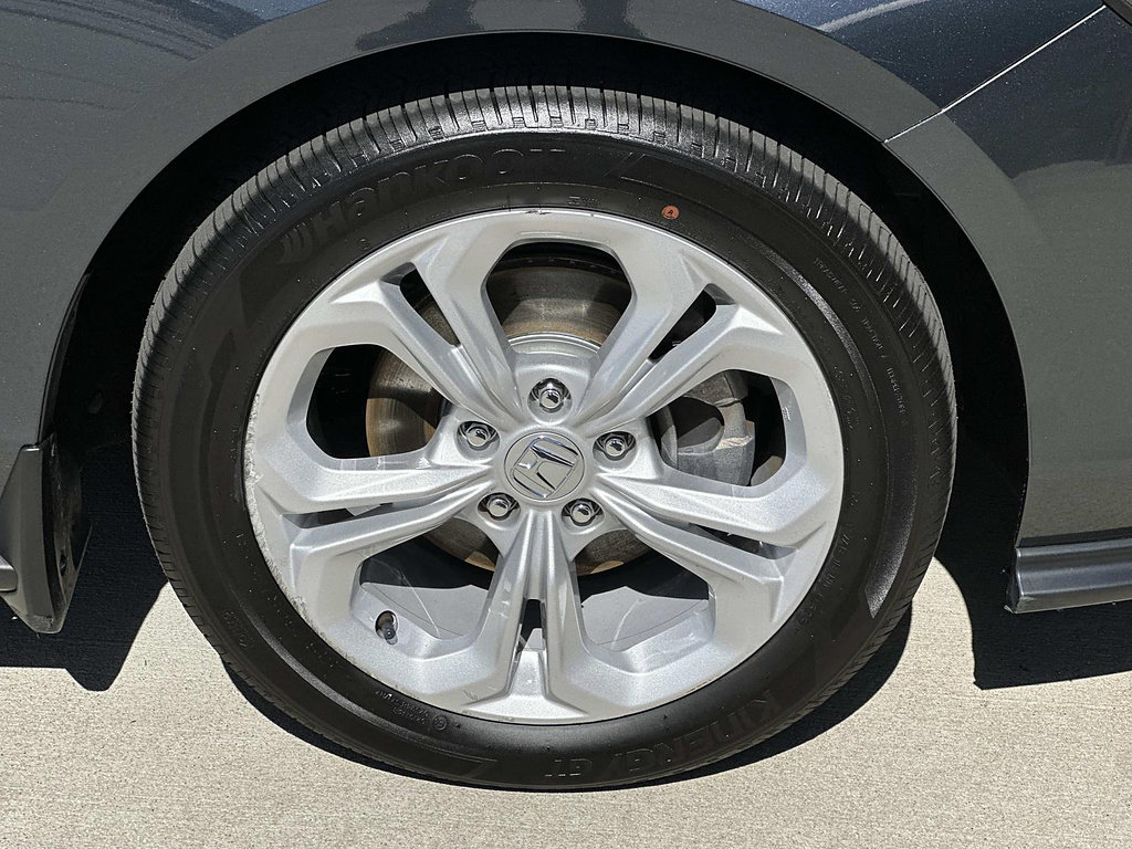Certified 2023 Honda Accord LX image 30