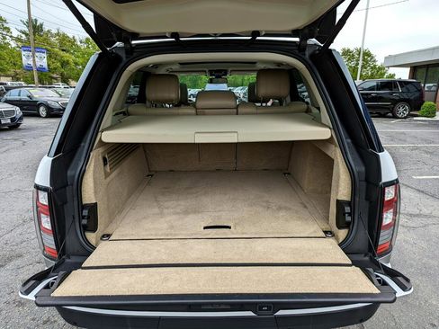 Used 2016 Land Rover Range Rover HSE image 41