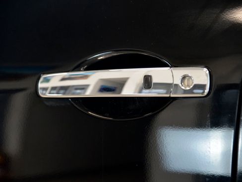 Used 2012 Nissan Rogue SV AWD/4WD image 13