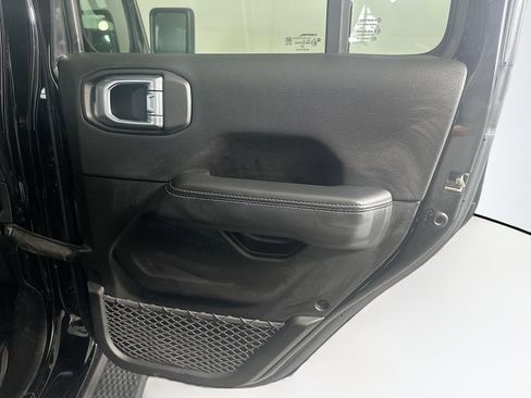 Used 2023 Jeep Wrangler Sahara w/ Cold Weather Group image 30