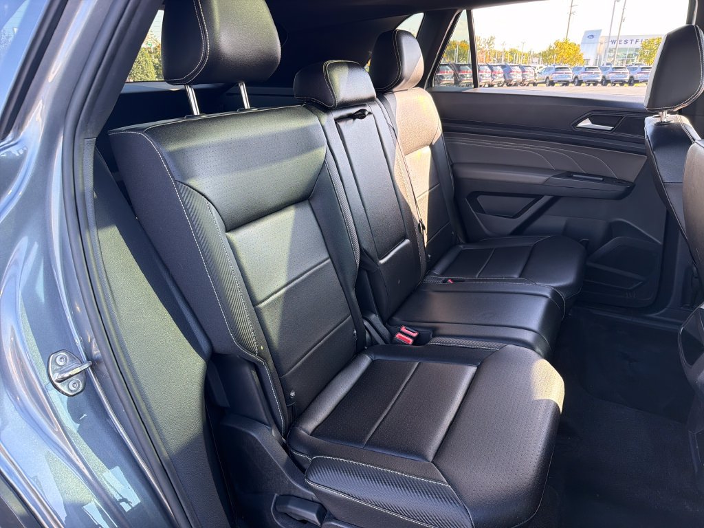 Certified 2023 Volkswagen Atlas Cross Sport SE AWD/4WD image 24