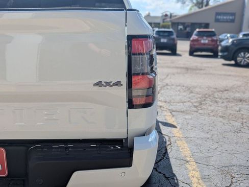 New 2026 Nissan Frontier SV AWD/4WD image 13