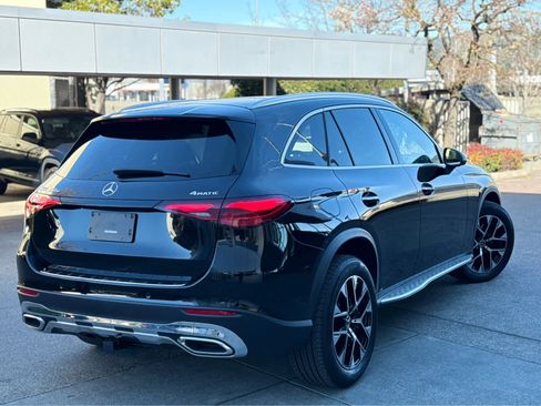 Used 2025 Mercedes-Benz GLC 350e 4MATIC image 5