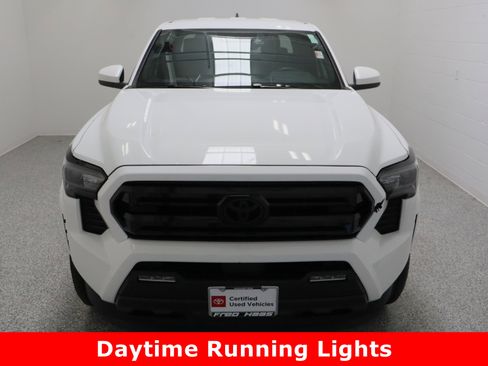 Certified 2024 Toyota Tacoma SR5 image 3