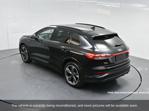 Used 2024 Audi Q4 e-tron Premium Plus w/ Premium Plus image 62