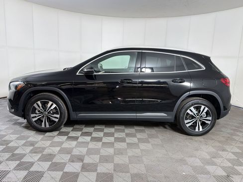 New 2026 Mercedes-Benz GLA 250 4MATIC image 2
