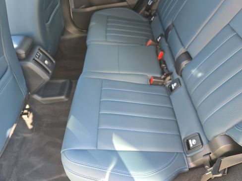 Certified 2025 MINI Cooper Countryman S w/ Comfort Package Max image 16