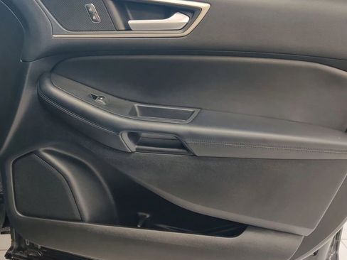 Used 2022 Ford Edge SEL image 20