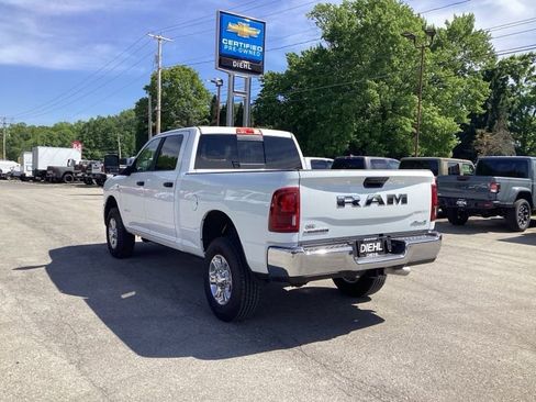New 2026 RAM 2500 Big Horn AWD/4WD image 5