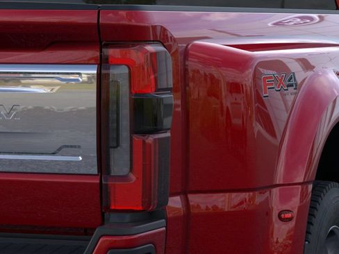 New 2026 Ford F450 Platinum w/ Platinum Plus Package AWD/4WD image 22