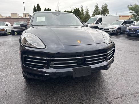 Used 2020 Porsche Cayenne E-Hybrid w/ Premium Plus Package AWD/4WD image 6
