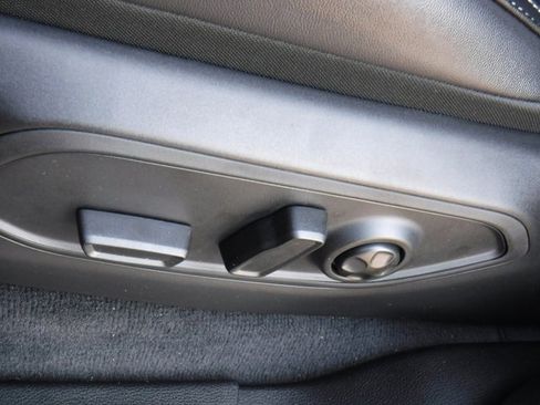 New 2025 Jeep Grand Cherokee Altitude image 16