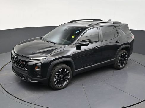 Used 2026 Chevrolet Equinox RS FWD image 12