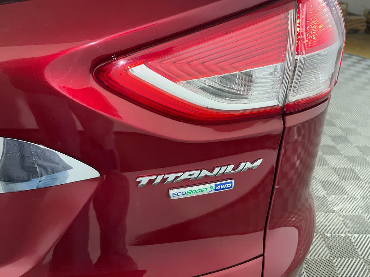 Used 2014 Ford Escape Titanium w/ Equipment Group 401A AWD/4WD image 12