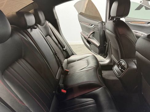 Used 2021 Maserati Ghibli S RWD image 45