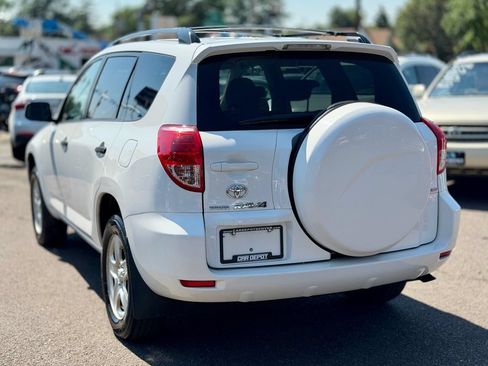 Used 2008 Toyota RAV4 4WD image 3