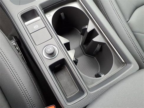 New 2025 Audi Q3 2.0T Premium image 11